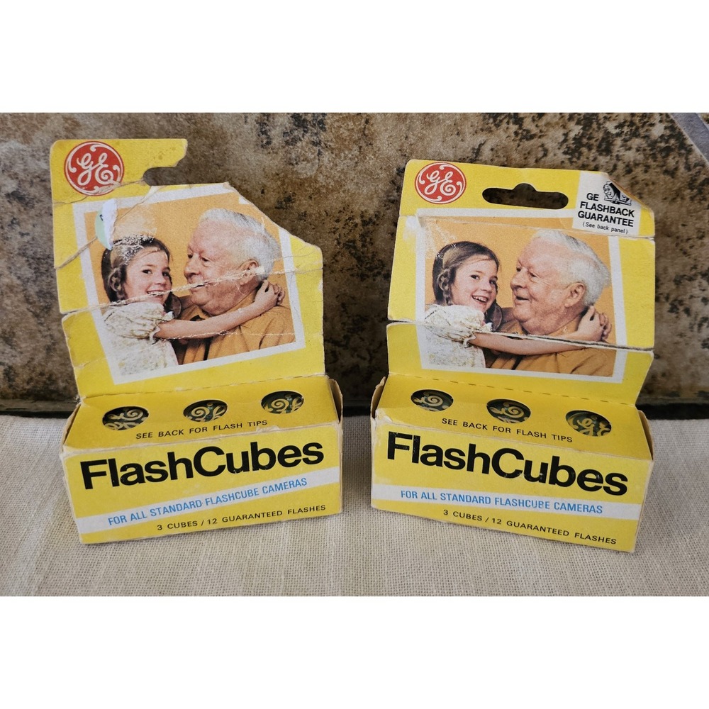 Vintage 2 GE Flash Cubes 3 Pack General Electric NEW OLD STOCK Made In USA
